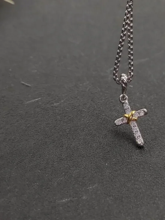 David Yurman 925 Silver & Gold Pave Diamond Cross Necklace with Original Pouch - Picture 5 of 5